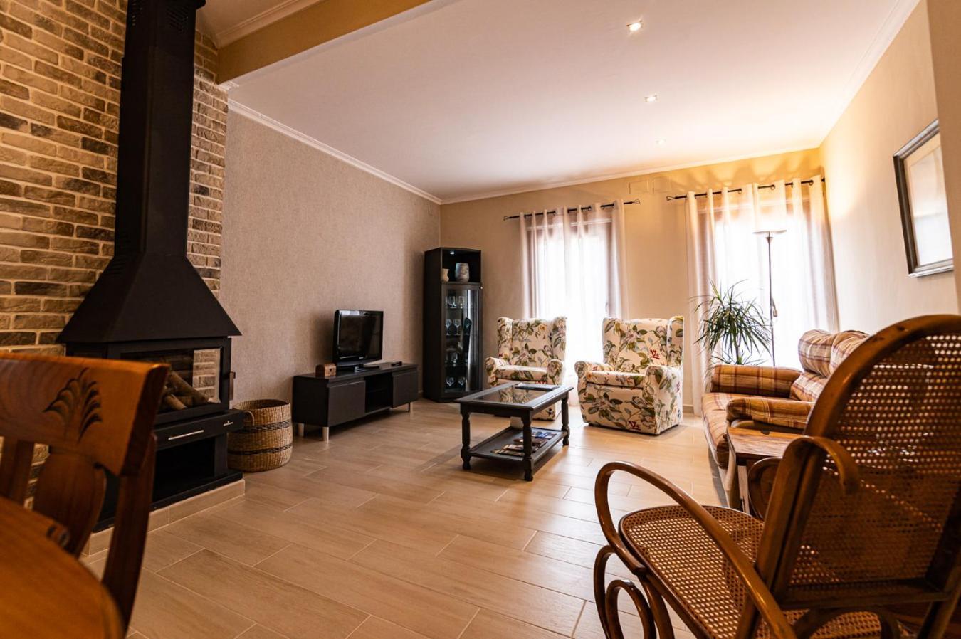 La Venta Casa Rural بينيتاشيل المظهر الخارجي الصورة